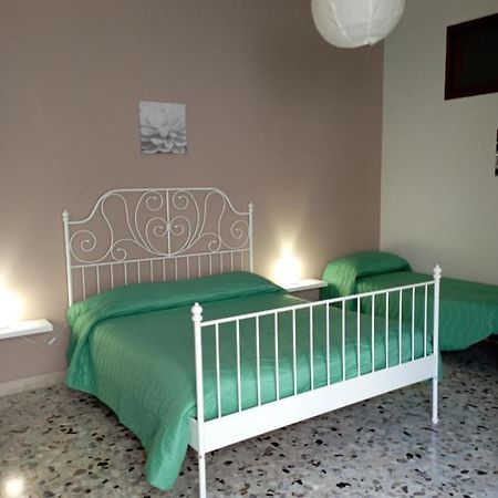 Apartment Casa Francesca Сиракузы Экстерьер фото