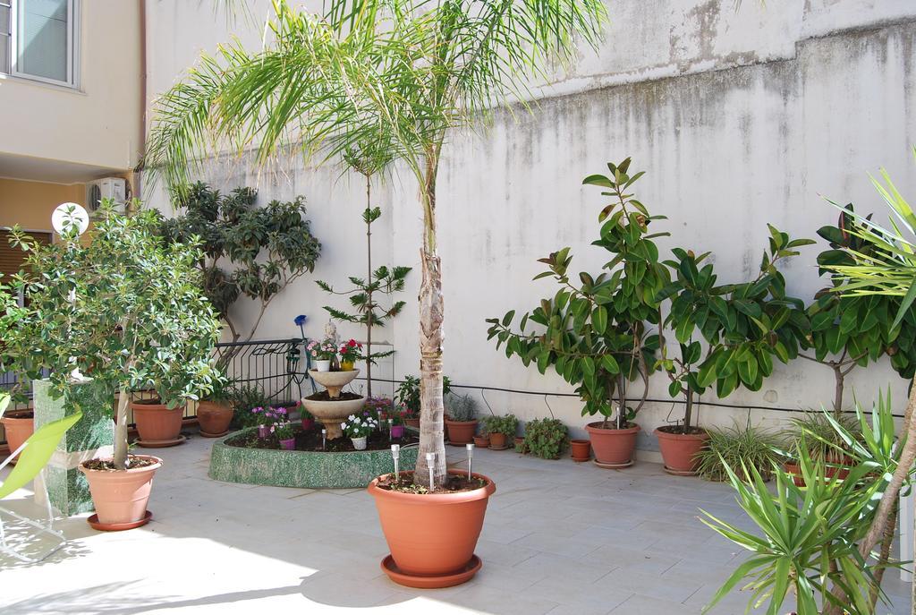 Apartment Casa Francesca Сиракузы Экстерьер фото