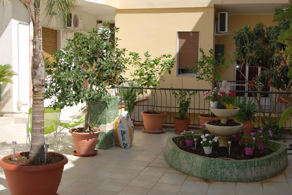 Apartment Casa Francesca Сиракузы Экстерьер фото
