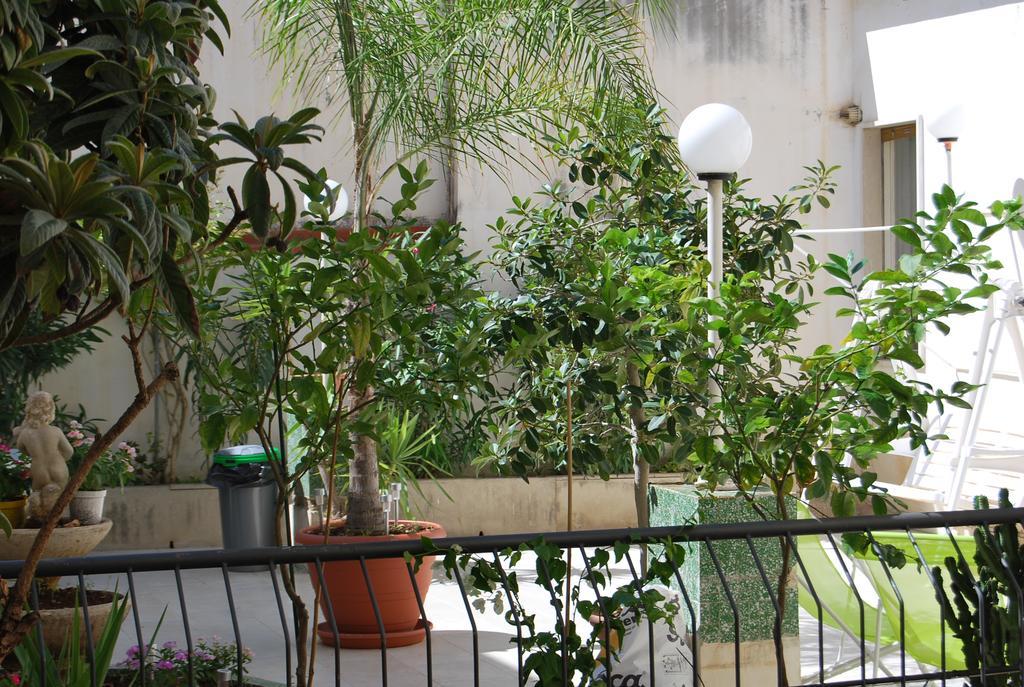 Apartment Casa Francesca Сиракузы Экстерьер фото